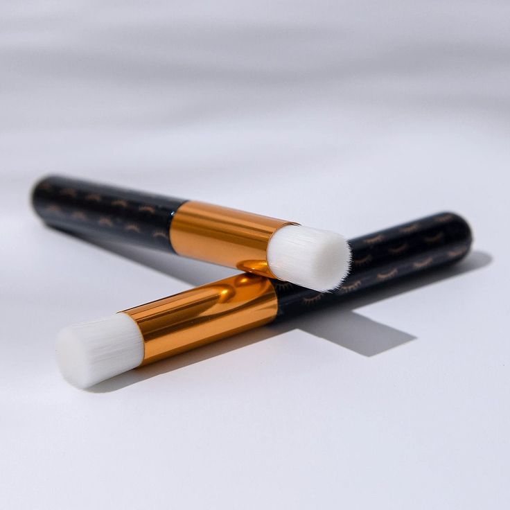 Soft Lash Cleansing Brush with Lash Design